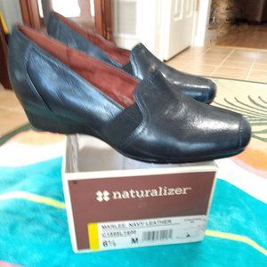NATURALIZER Marlee Navy Blue Leather wedge loafer slip-on pump shoes SIZE 6.5